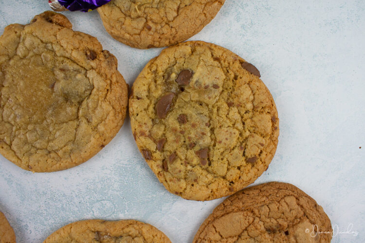 Close up of cookies laid flat.