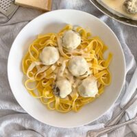 Haggis meatballs with a creamy white wine and parmesan sauce are a fantastic dinner. Comforting, tasty and a fantastic way to eat haggis.