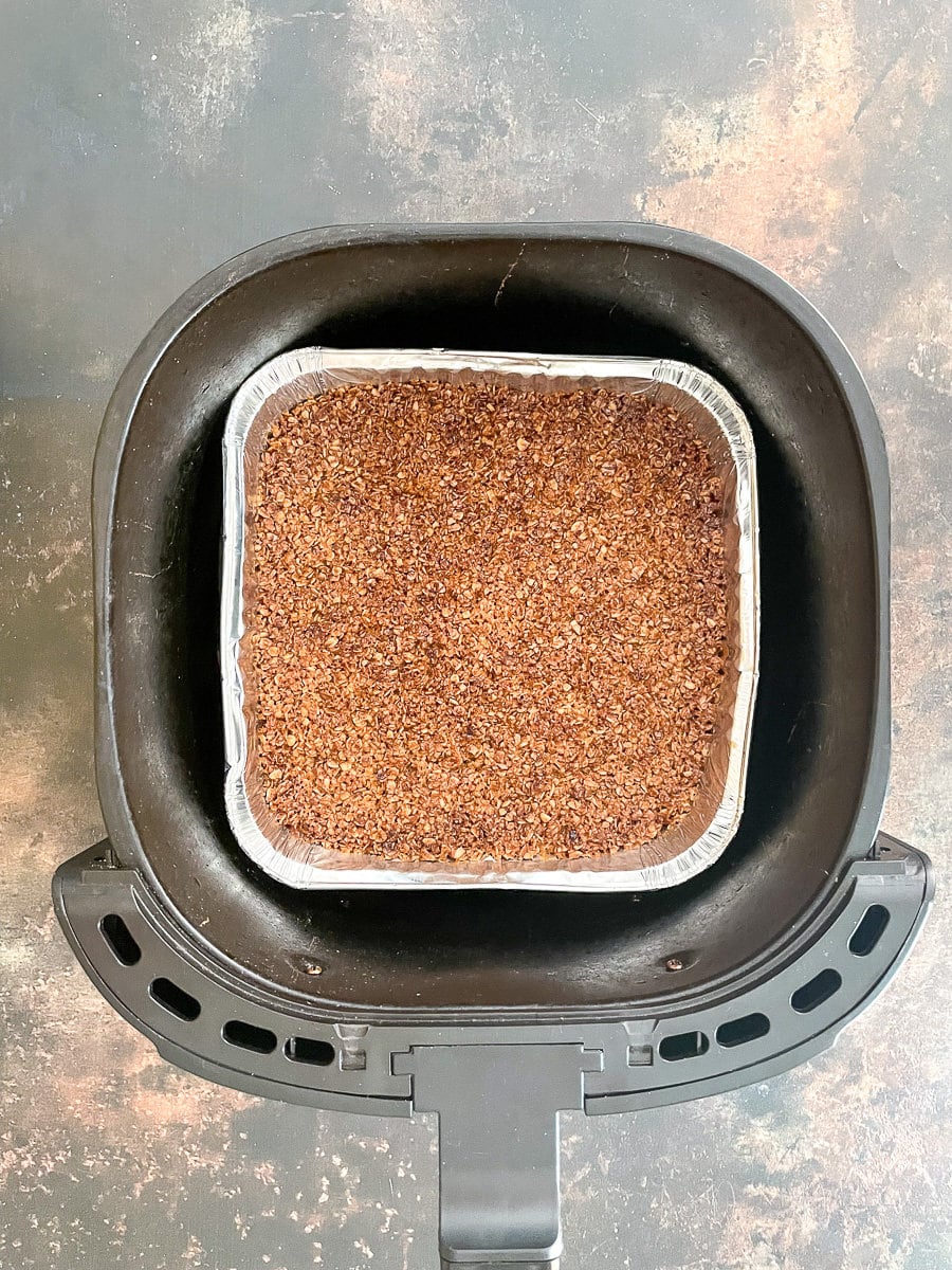 baked flapjack in air fryer basket.
